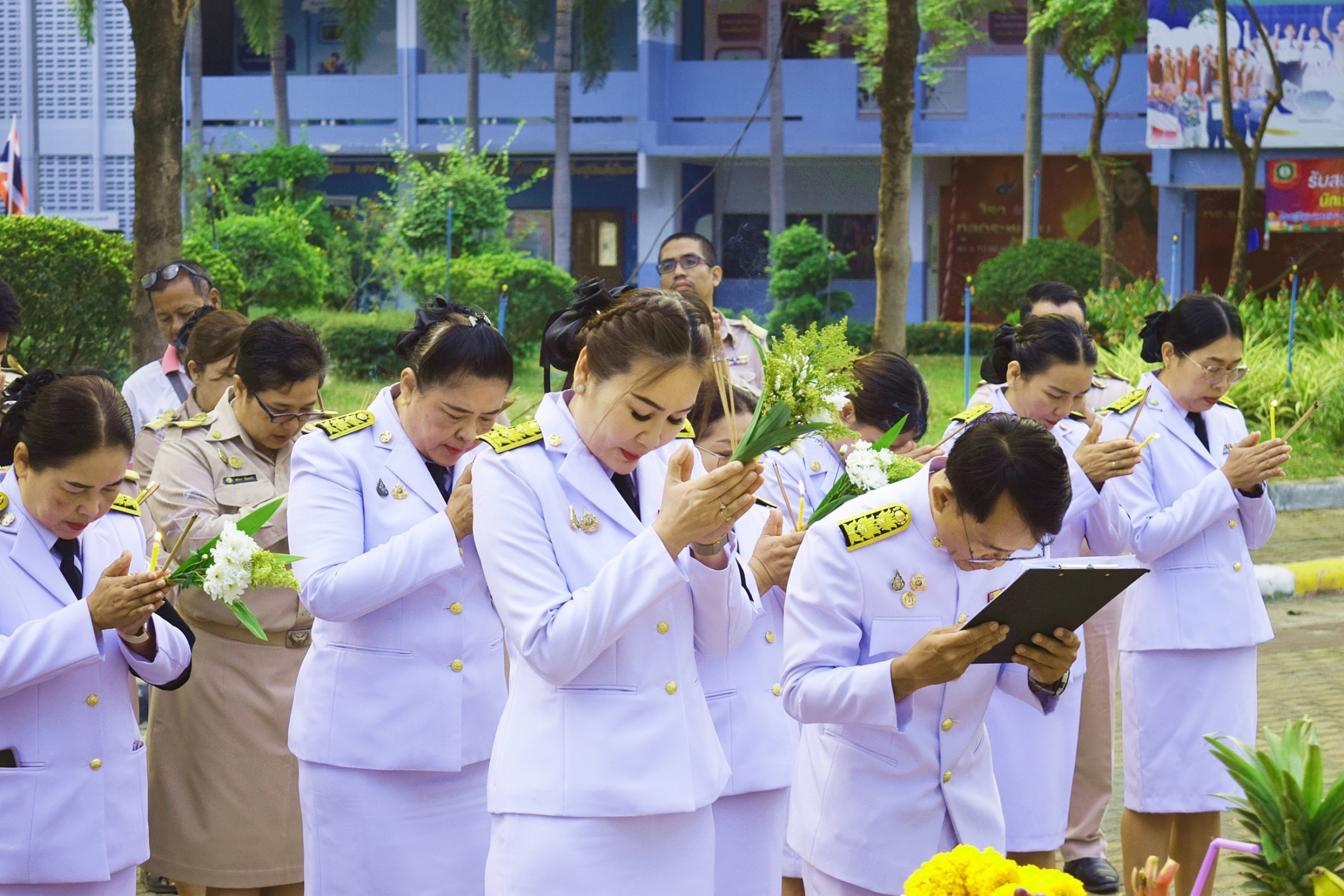 ภาพกิจกรรมที่ 52 จาก 80
