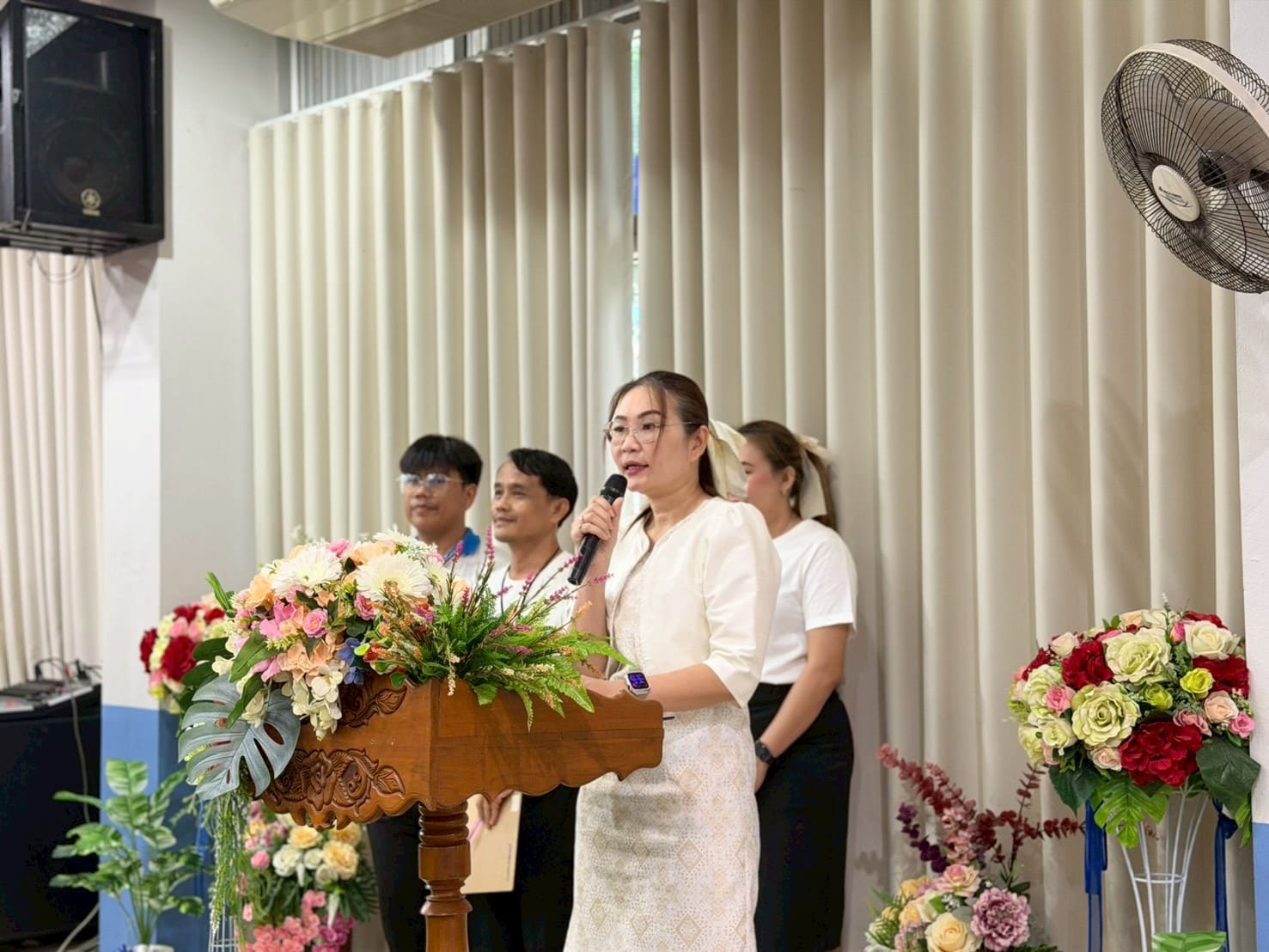 ภาพกิจกรรมที่ 76 จาก 80